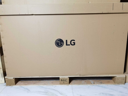 LM315WR1-SSA1 LG Display 32&quot; 3840 ((RGB) × 2160, UHD 139PPI 350 cd/m2 Display LCD industrial