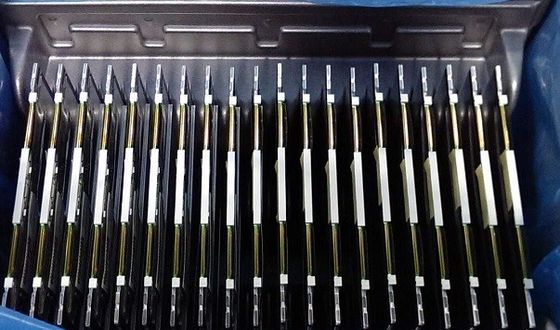 1024x768 Panel LCD TFT LTD104EDZS 45 cd/m2 (tipo) 024 ((RGB) × 768, XGA 123PPI