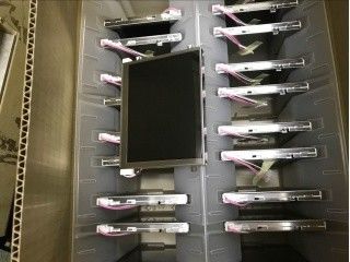 640×480 6.4&quot; Ángulo de visión 70/70/40/70 LQ064V3DG01 VGA 124PPI Panel LCD TFT