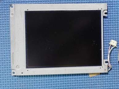 5,7&quot;	LCM	320×240RGB 	² del 180cd/m   LM057QC1T01R	Exhibición aguda de TFT LCD