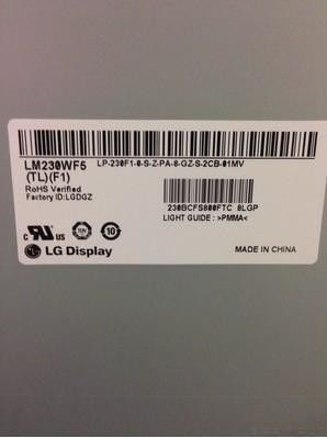 El cuadrado Tft de LM230WF5-TLF1 95PPI exhibe 23,0&quot; conductor de 250cd/M2 WLED
